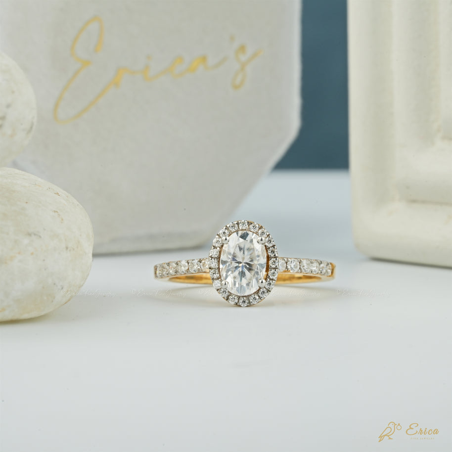 The Empress - Oval Halo Pavé
