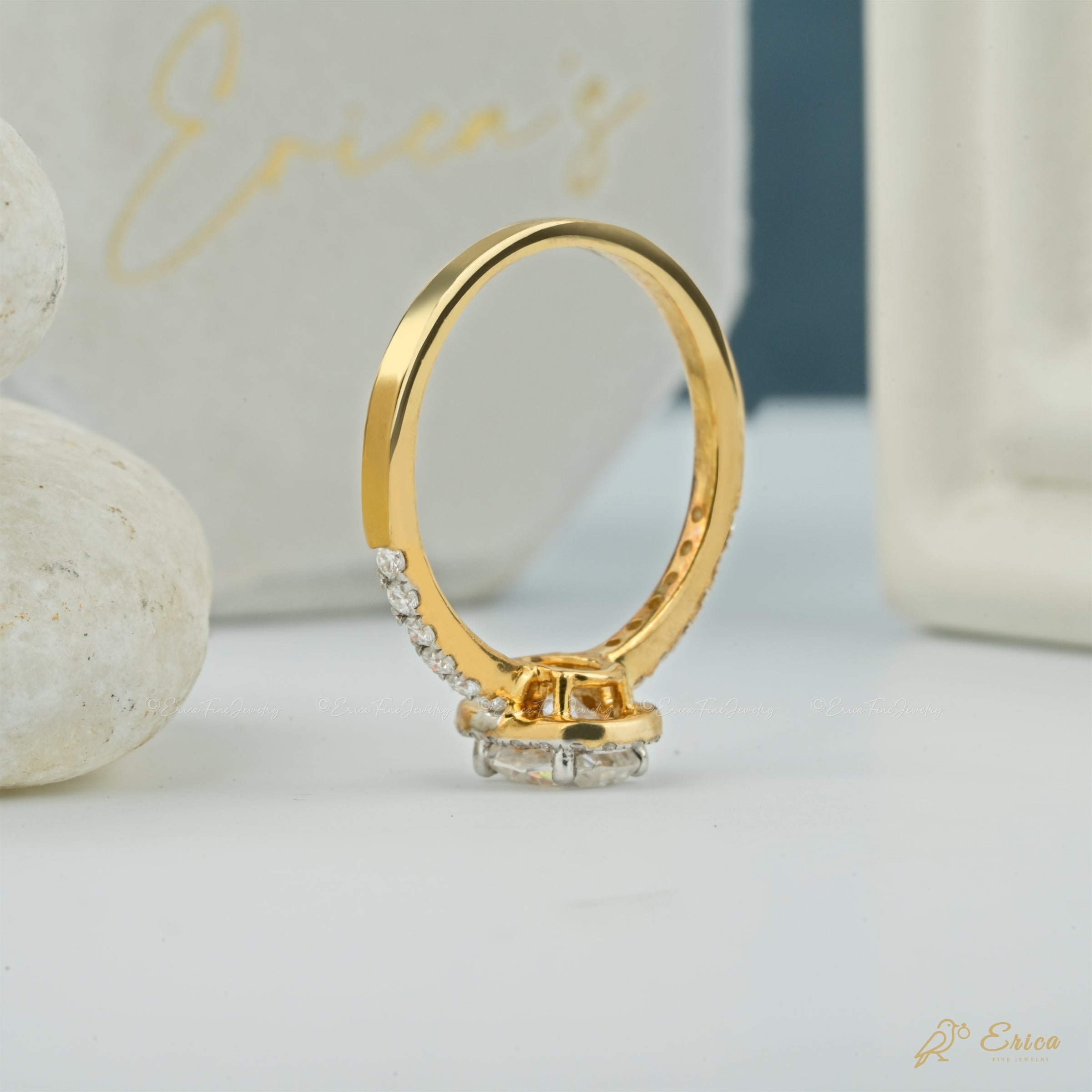 The Empress - Oval Halo Pavé