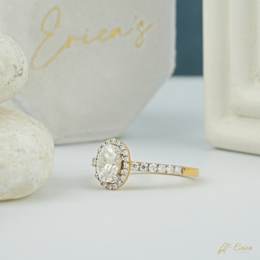 The Empress - Oval Halo Pavé