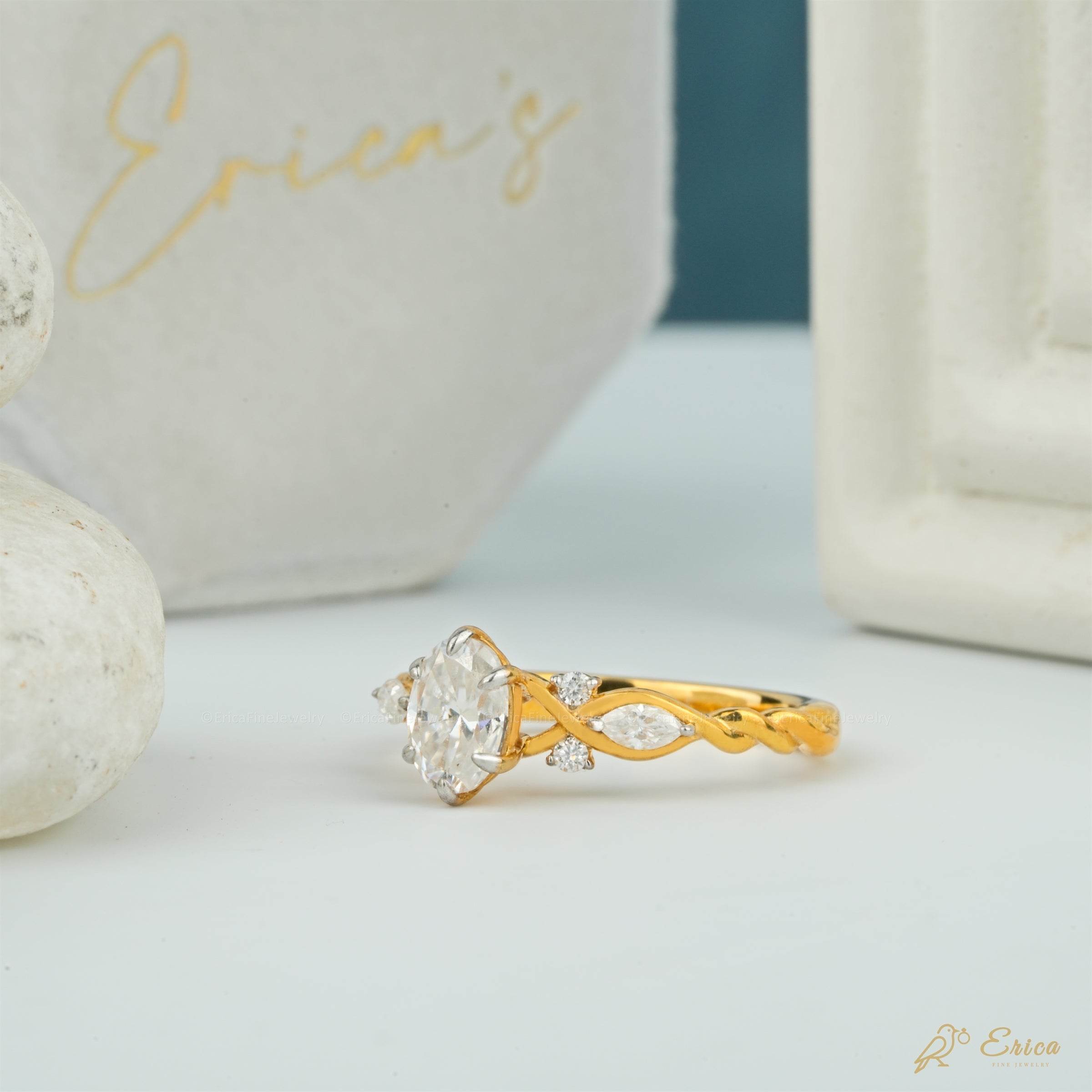 The Enchanted - Oval Vine Ring