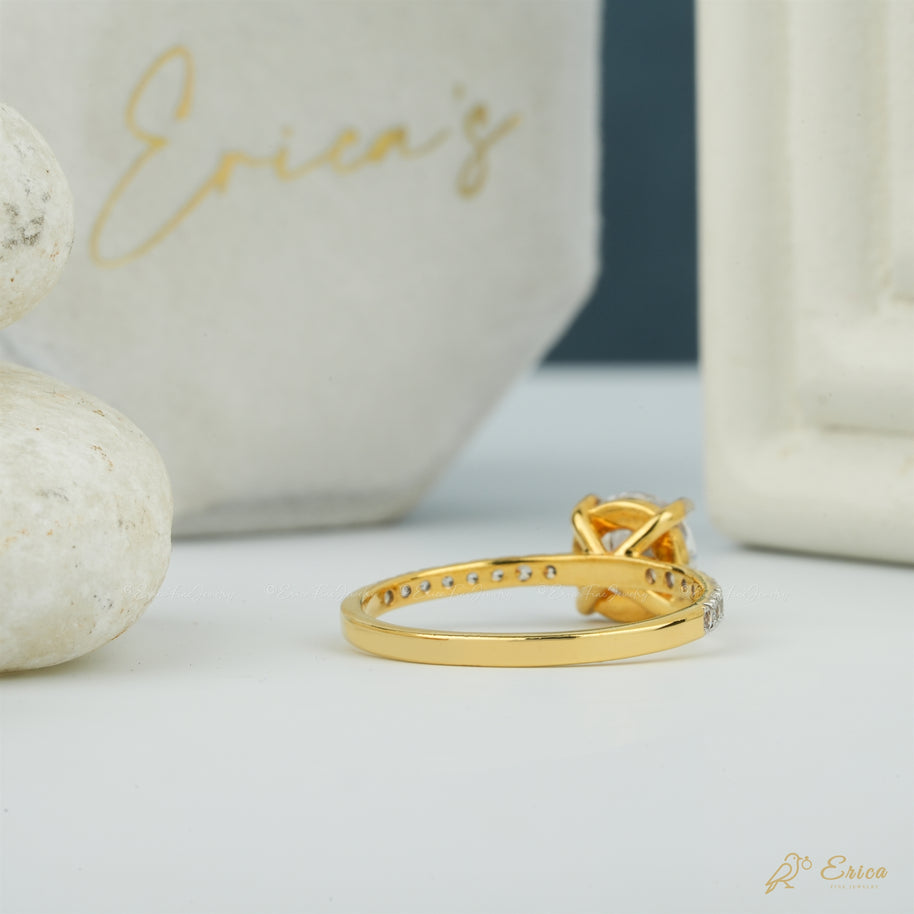 The Soleil - Round Pavé Ring