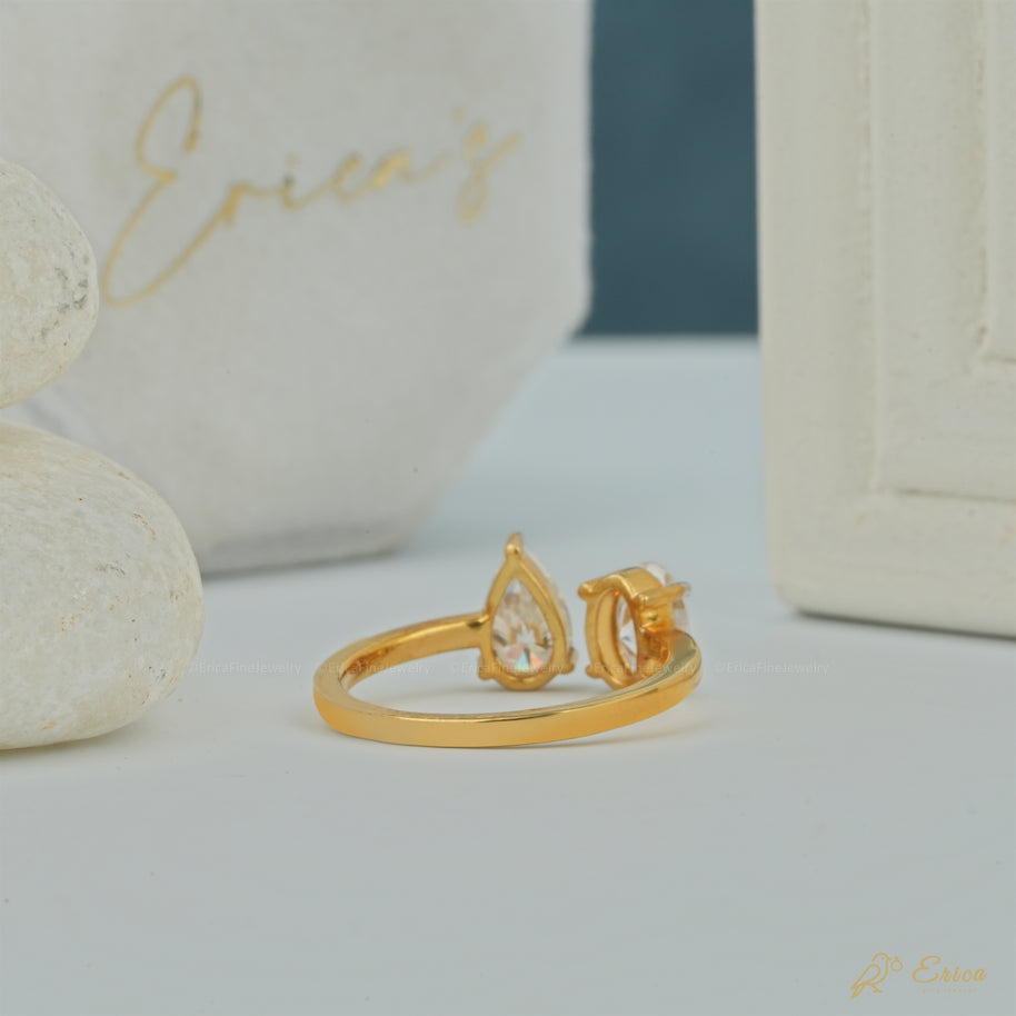 The Duet - Oval & Pear Toi et Moi