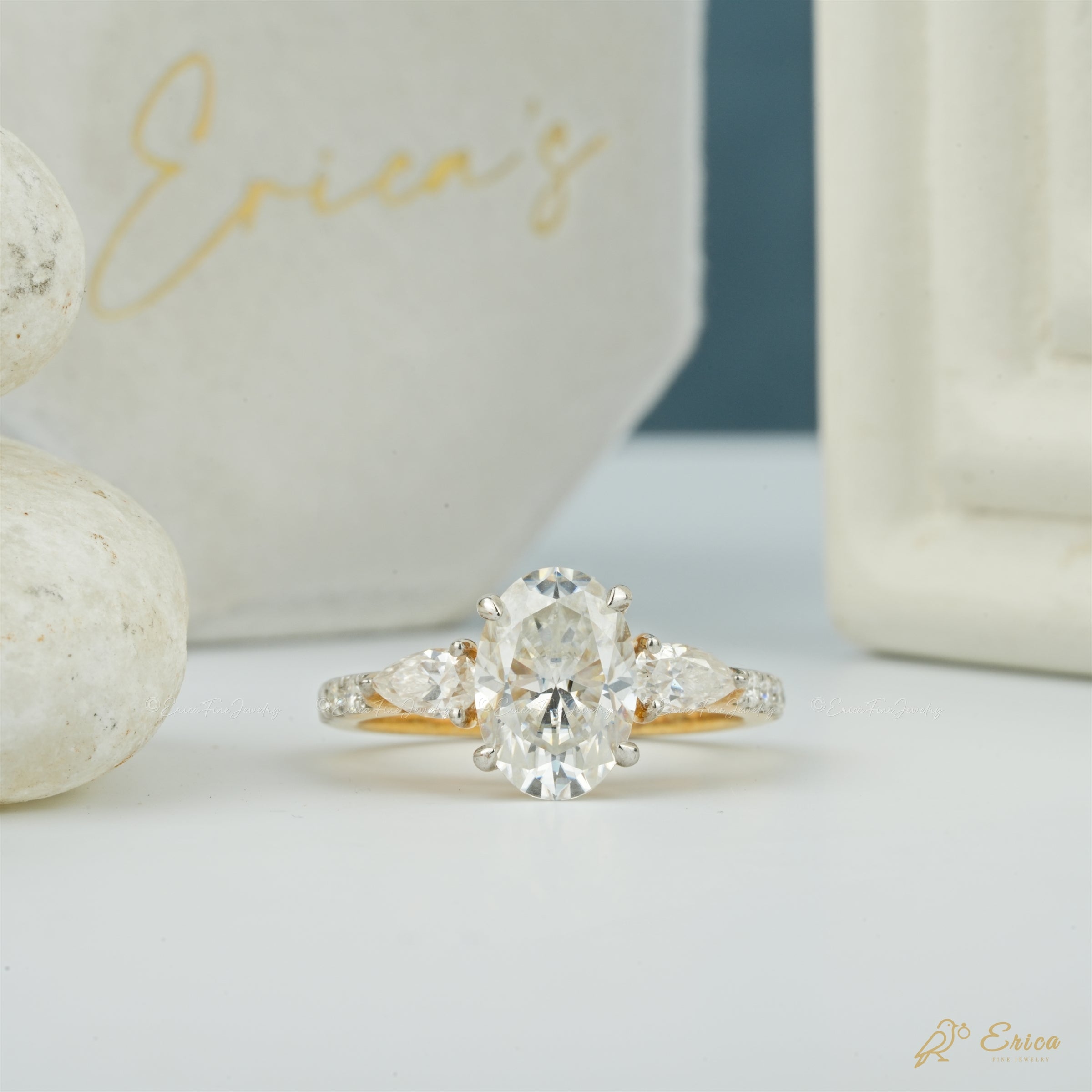 The Charlotte - Oval Pavé Ring