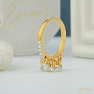 The Charlotte - Oval Pavé Ring