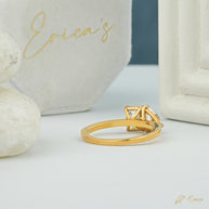 The Contrast - Pear & Emerald Toi et Moi
