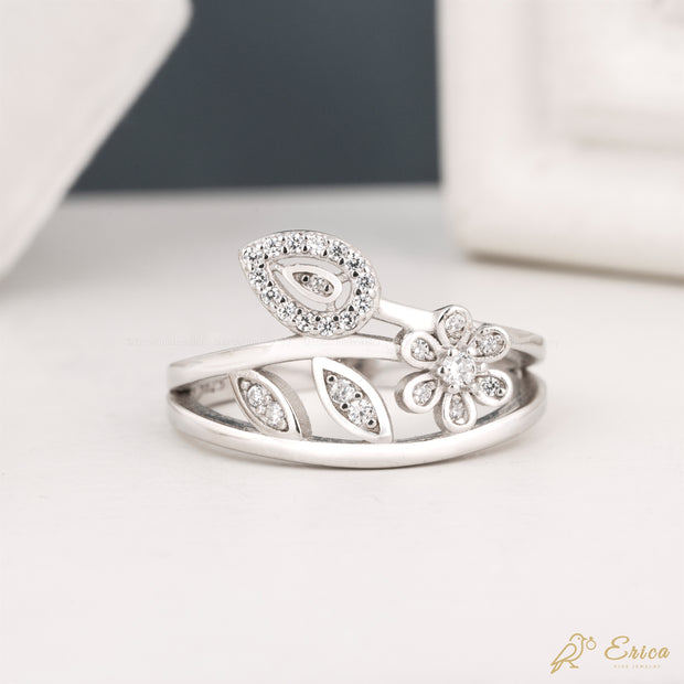 The Garden - Flower & Leaf Botanical Ring