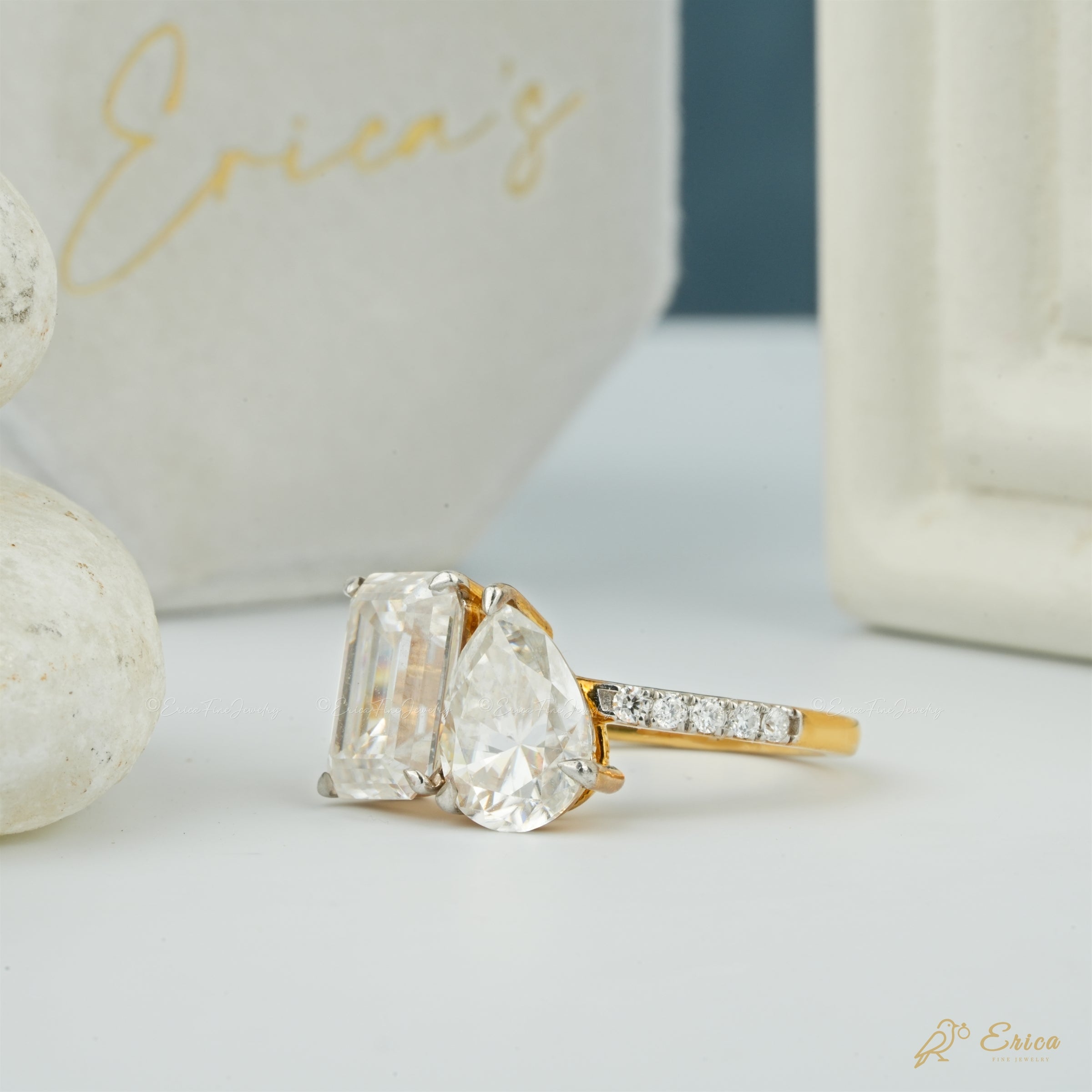 The Regal - Crown Pavé Pear & Emerald Toi et Moi