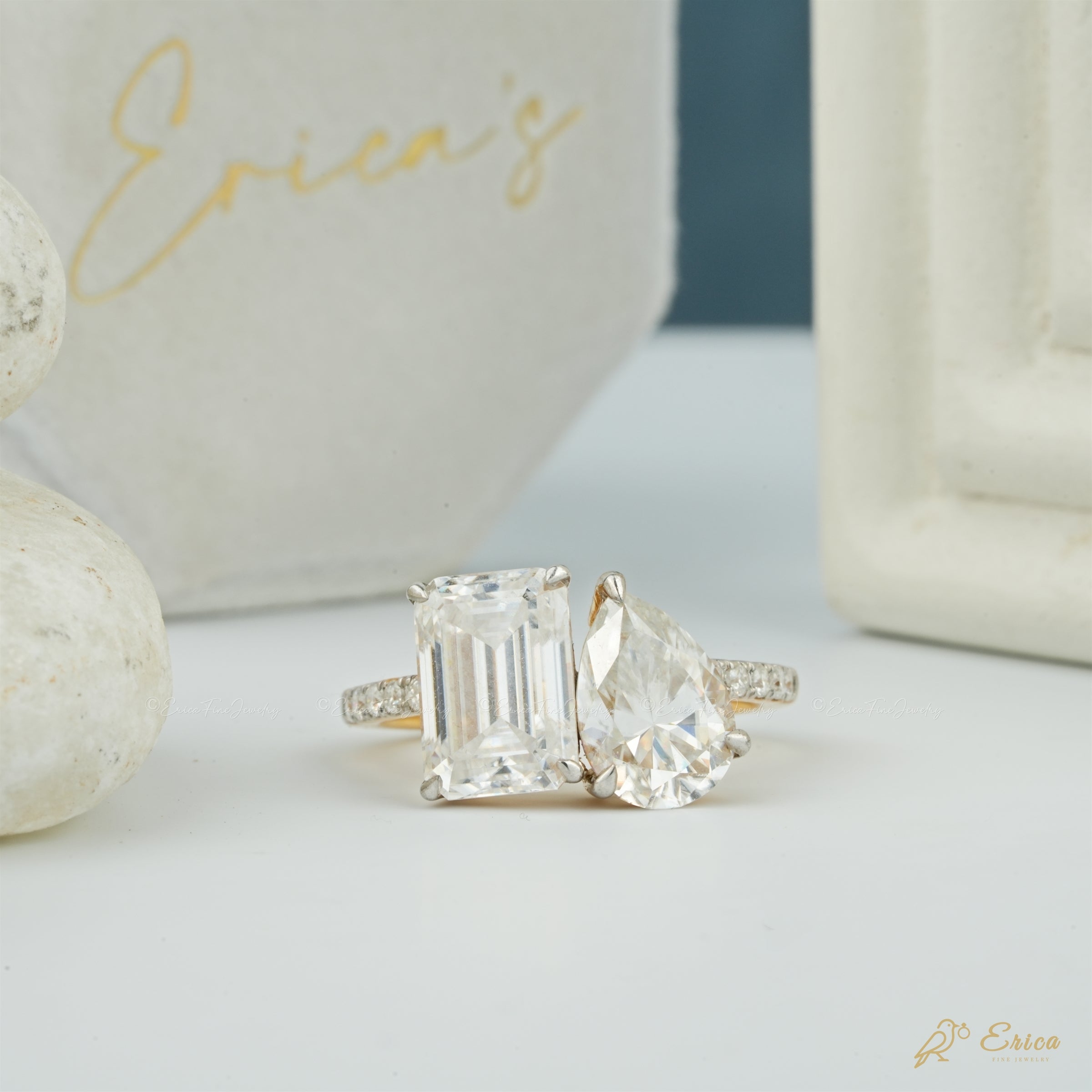 The Regal - Crown Pavé Pear & Emerald Toi et Moi