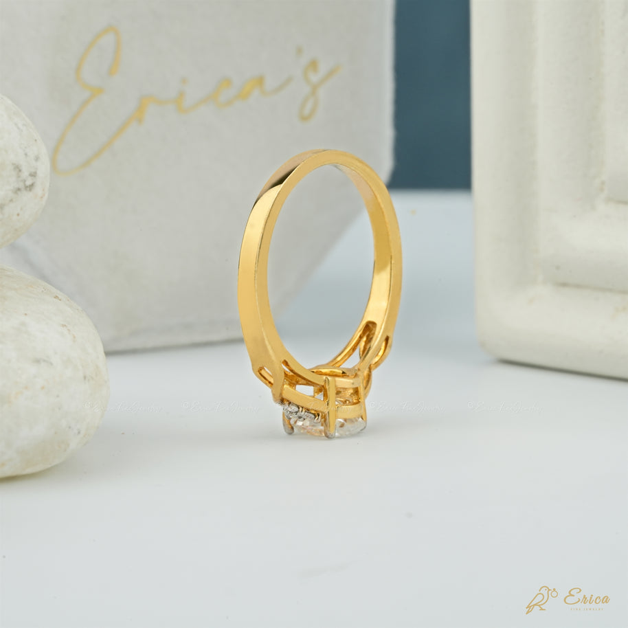 The Versailles - Oval Muse Setting