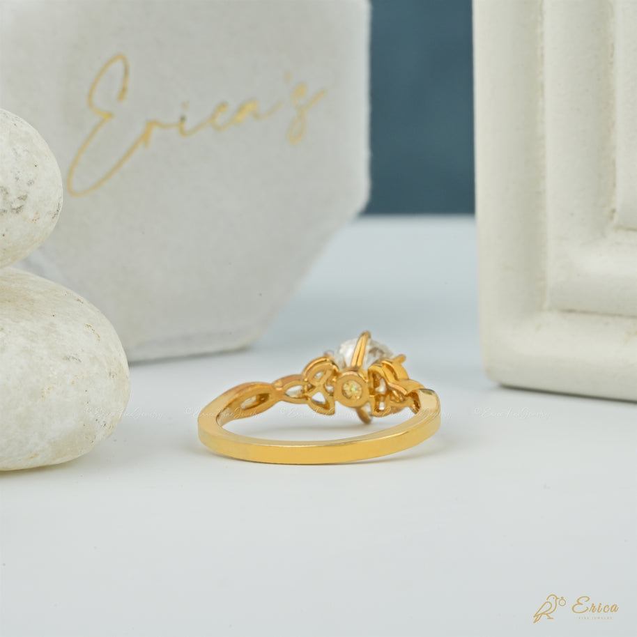 The Aria - Round Brilliant Solitaire