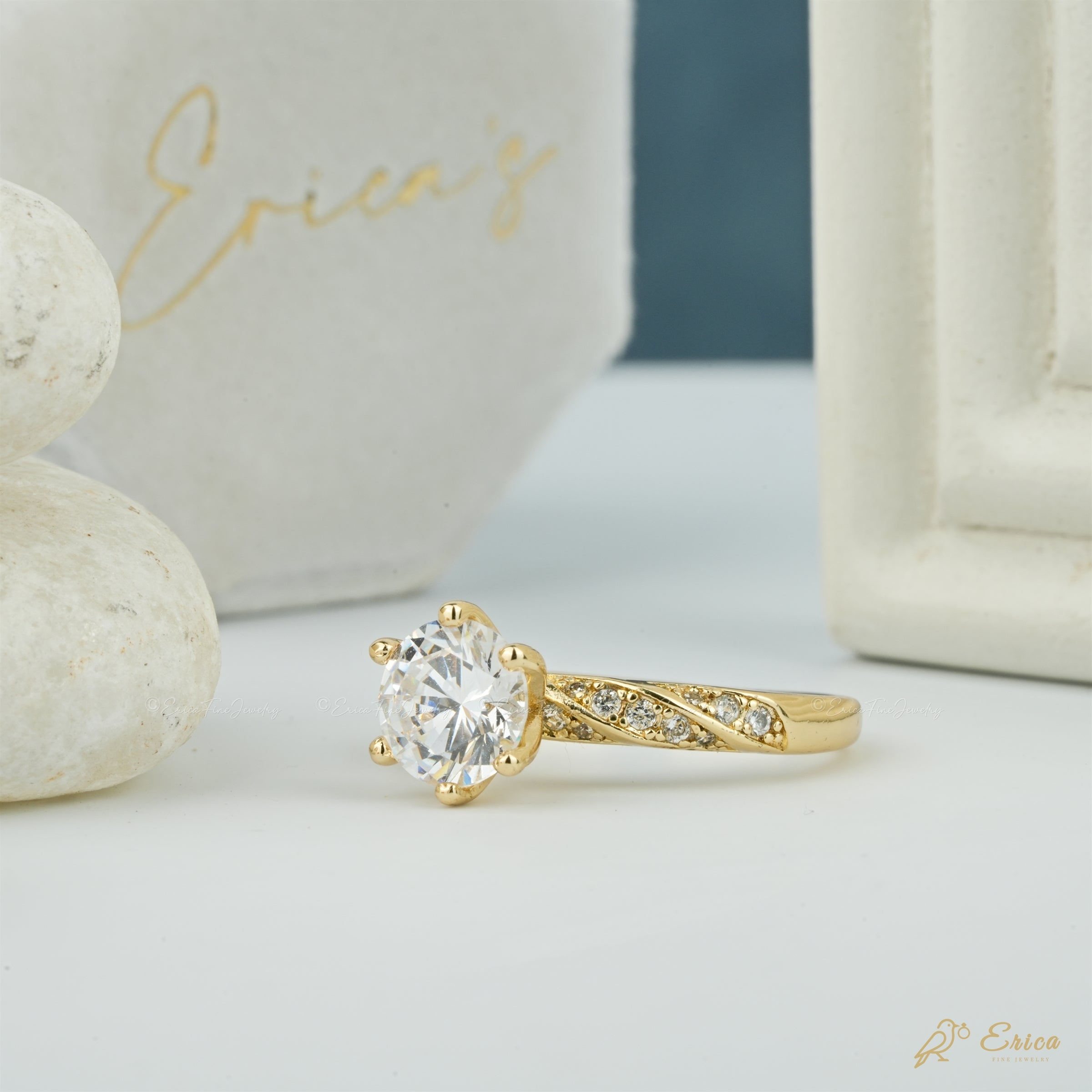 The Infinity - Twisted Pavé Solitaire