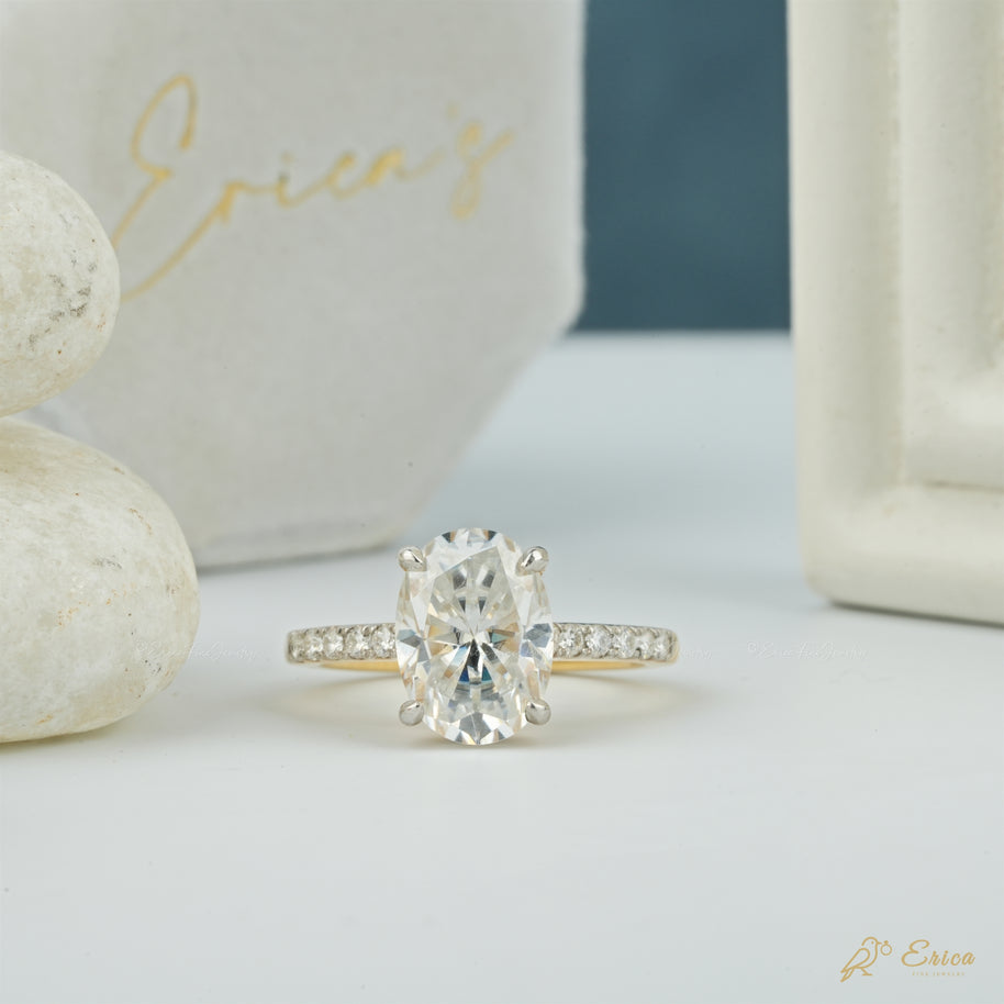 The Mirage - Oval Hidden Halo Pavé