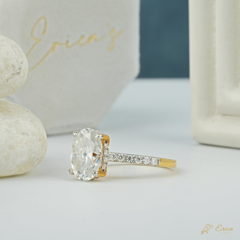 The Mirage - Oval Hidden Halo Pavé