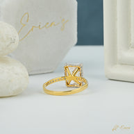 The Beacon - Radiant Hidden Halo Pavé