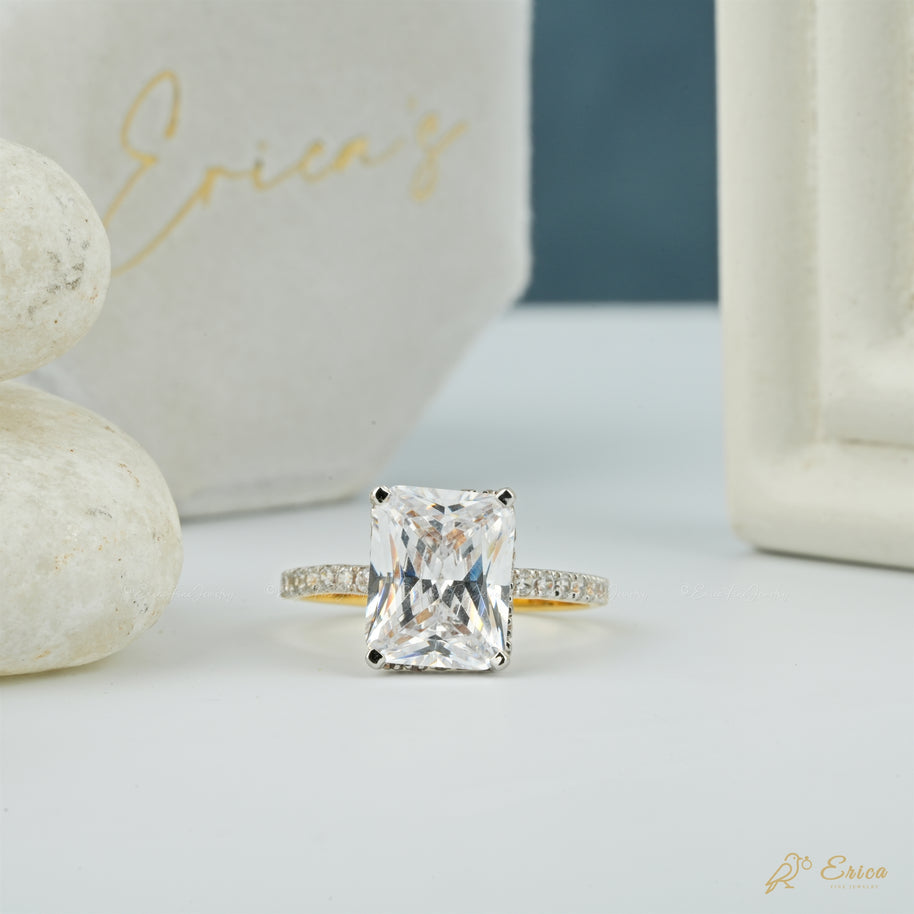 The Beacon - Radiant Hidden Halo Pavé
