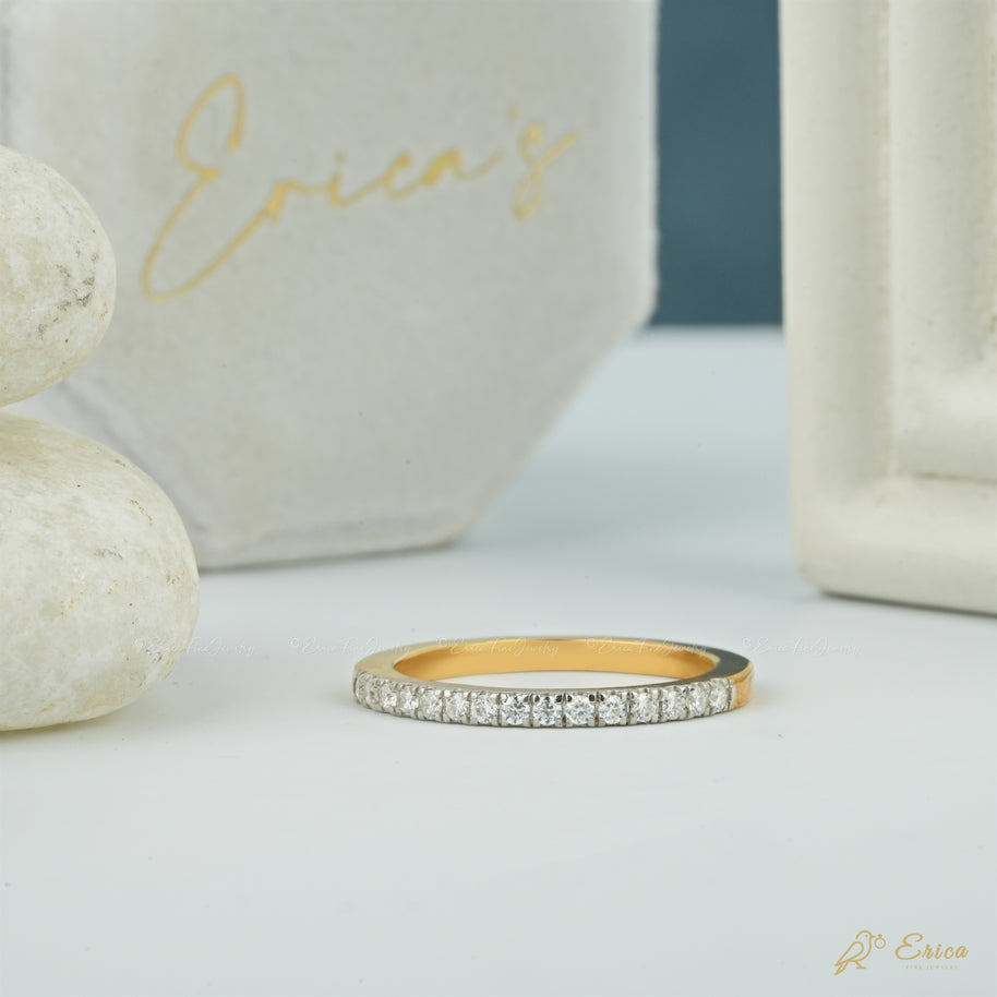The Radiance - Pavé Semi Eternity Band