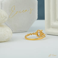 The Belle - Oval Pavé with Side Stones