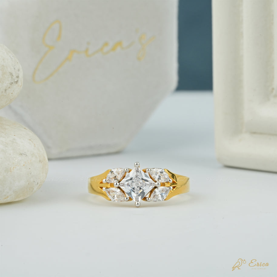 The Royal - Princess Cut with Marquise Sides