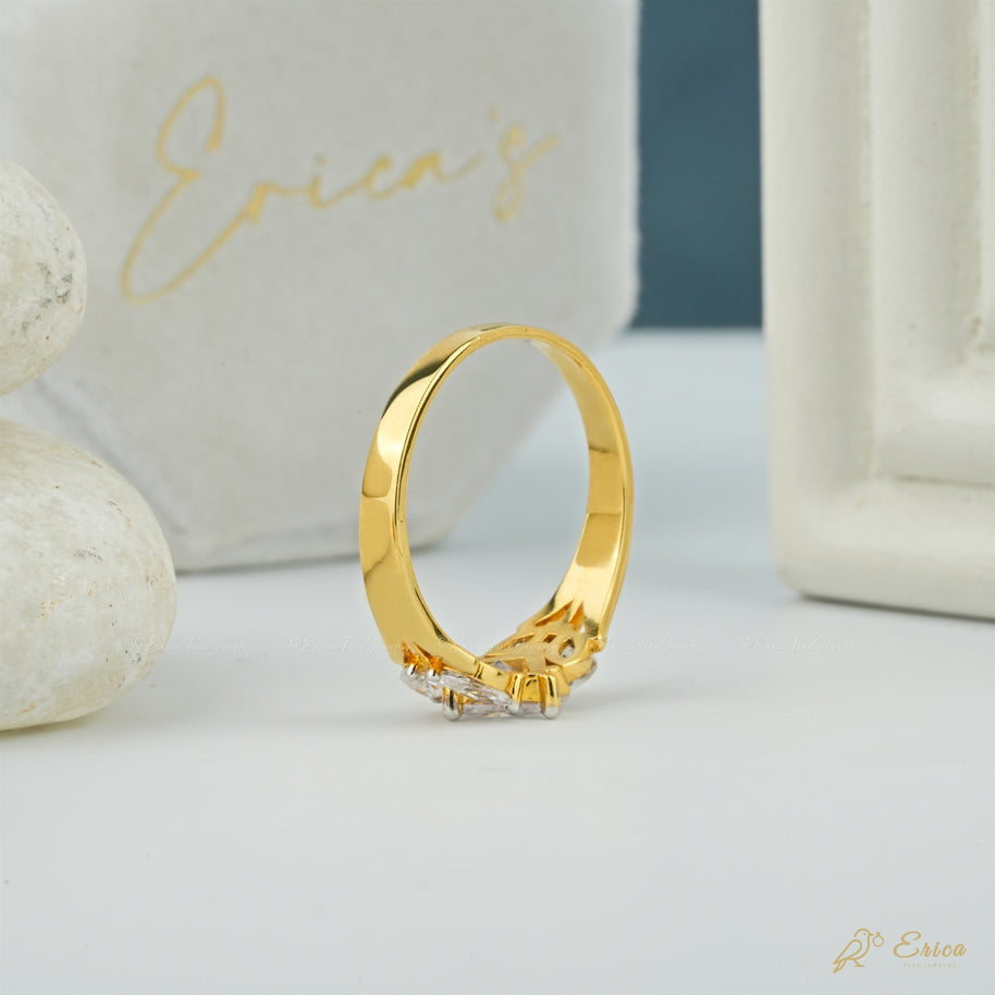 The Royal - Princess Cut with Marquise Sides