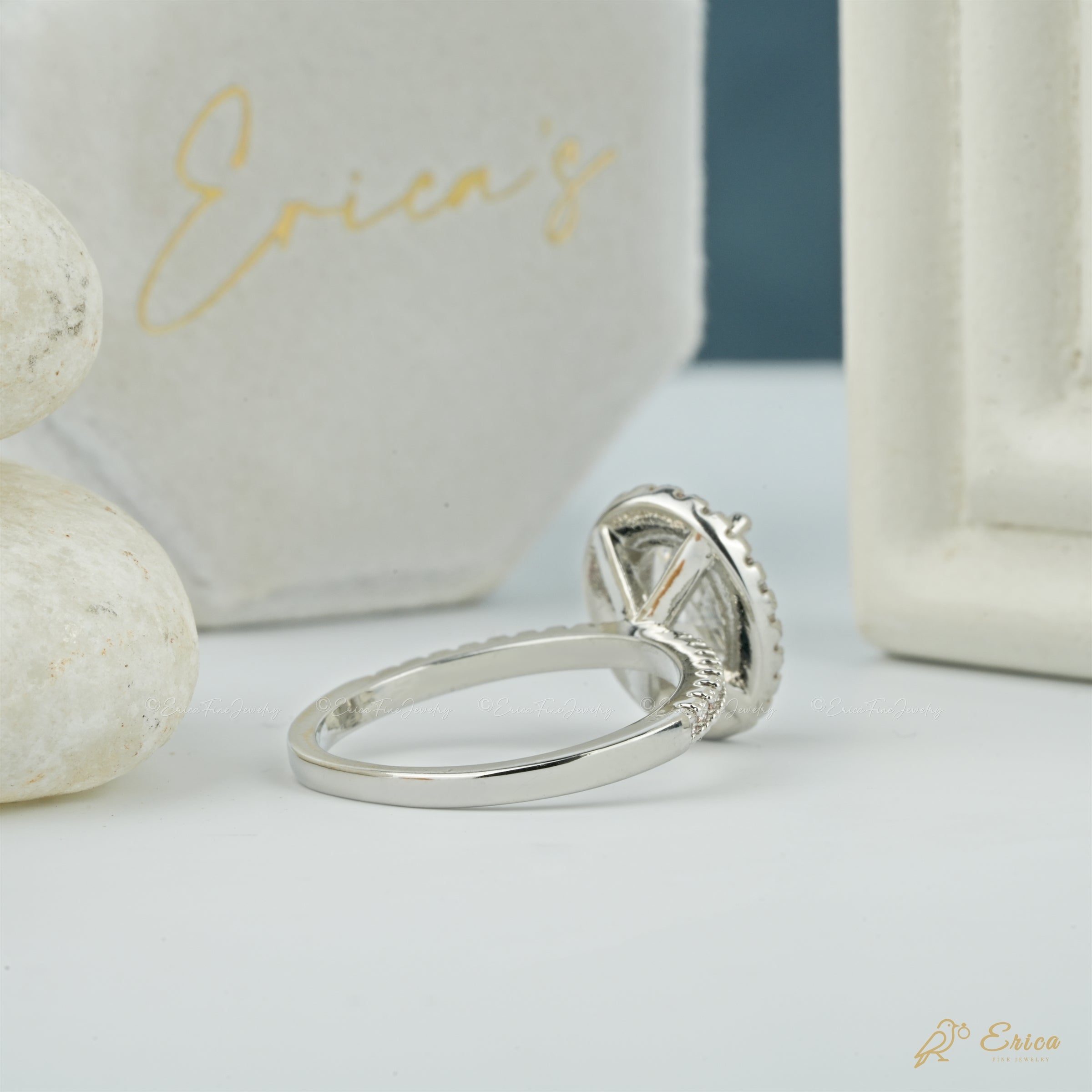 The Duchess - Oval Halo Pavé Ring