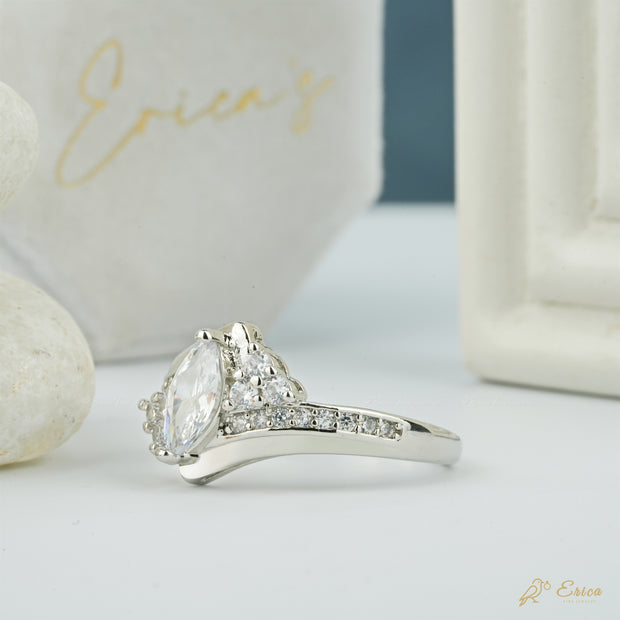 The Josephine - Vintage Marquise Lab Grown Diamond Cluster Ring