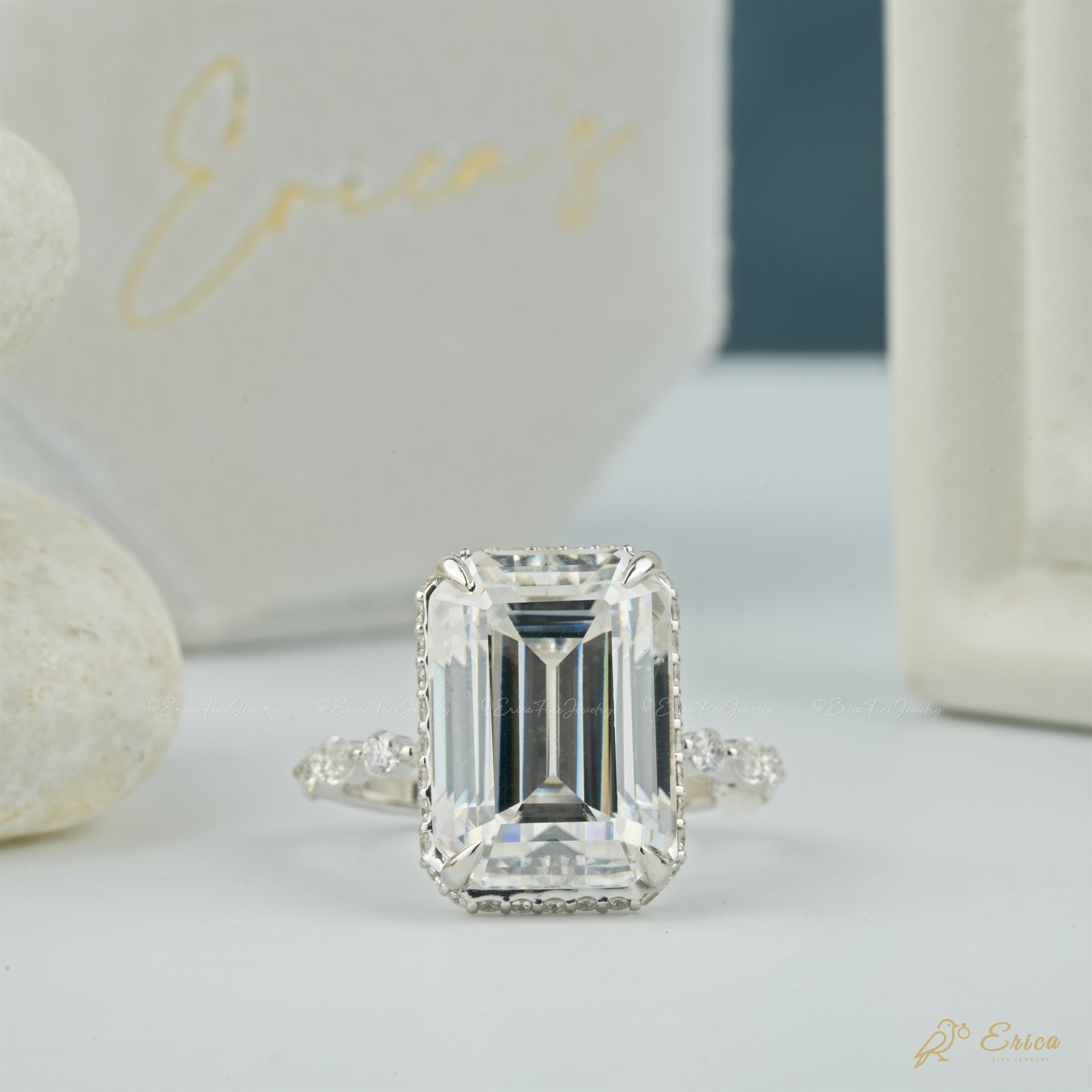 The Regency - Emerald Milgrain Halo