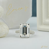 The Grandeur - Emerald Double Halo Split Shank