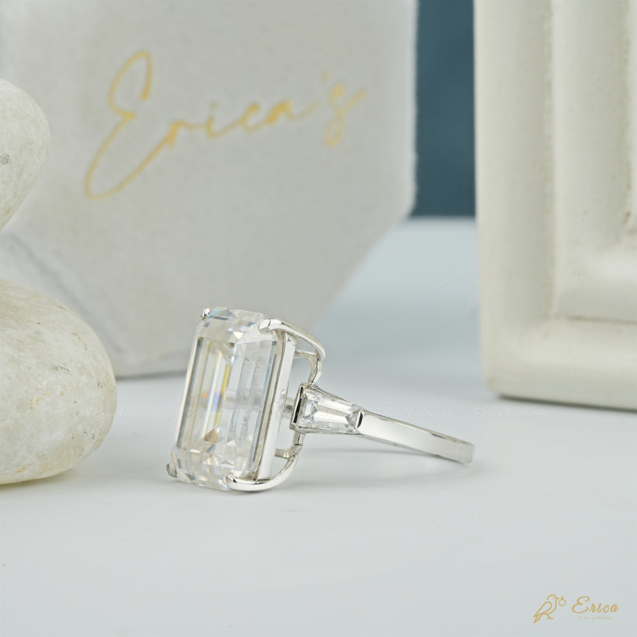The Gatsby - Emerald Three Stone with Baguettes