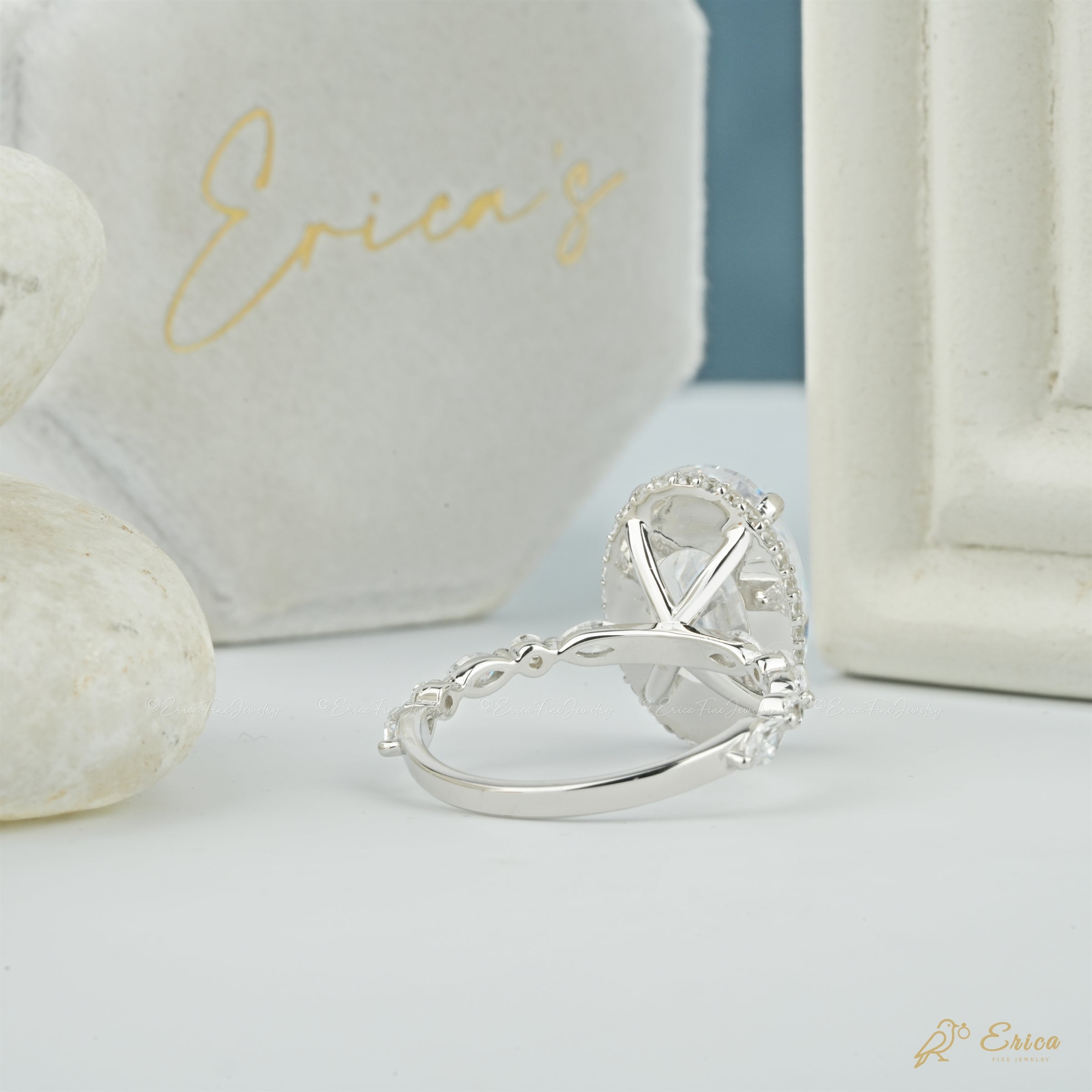 The Aurora - Oval Hidden Halo