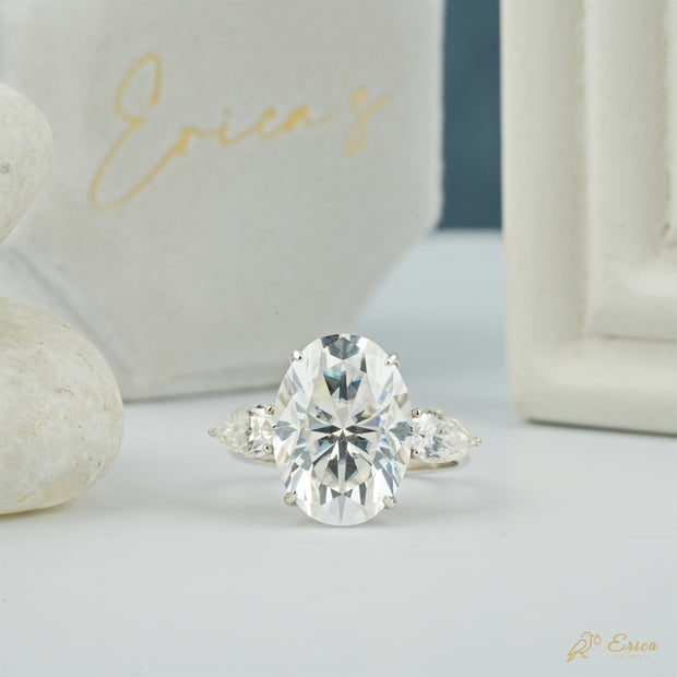 The Grace - Oval Three Stone