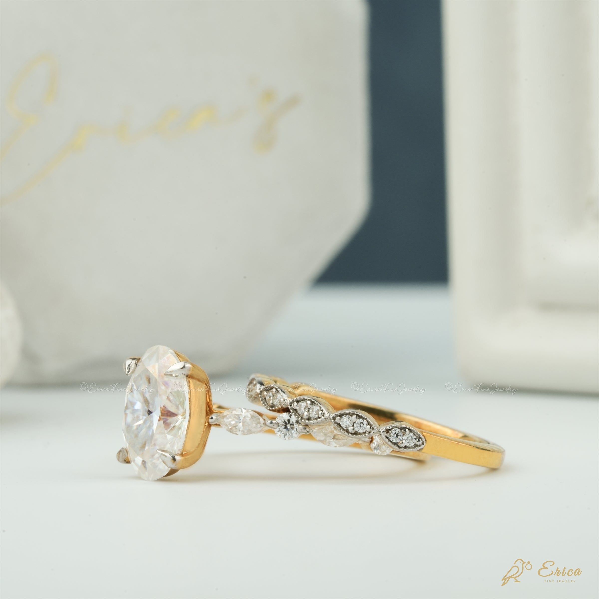 The Heirloom - Oval Milgrain Bridal Set