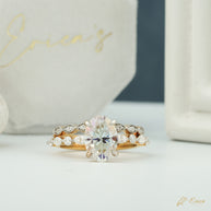 The Heirloom - Oval Milgrain Bridal Set