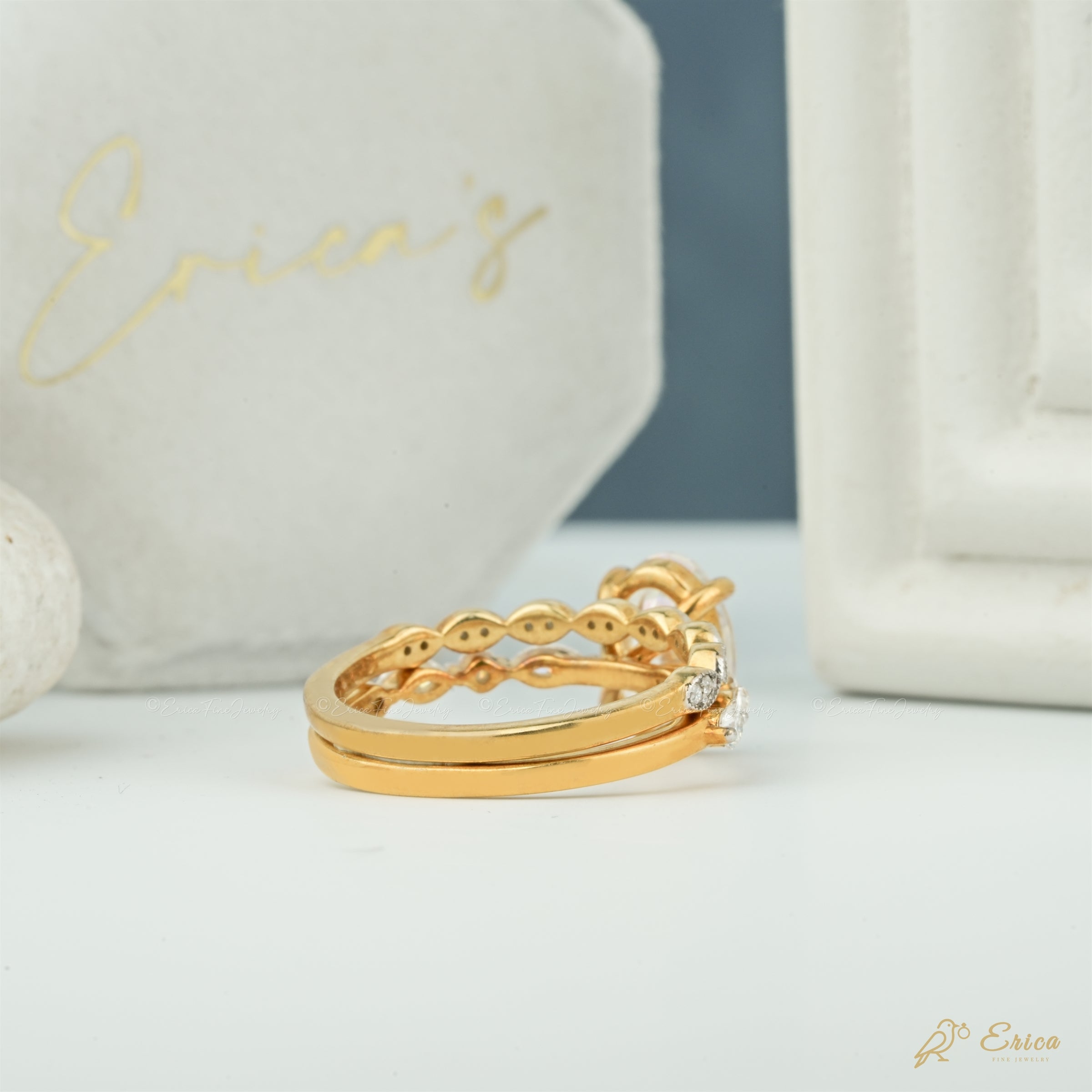 The Heirloom - Oval Milgrain Bridal Set