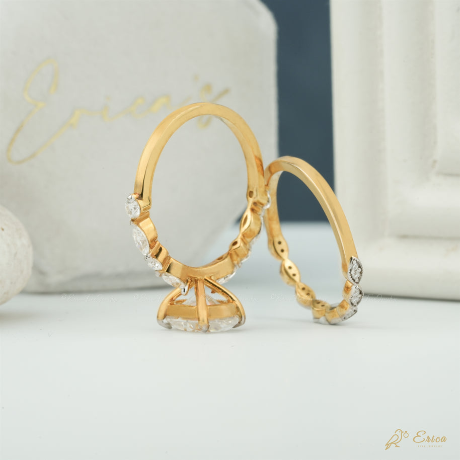 The Heirloom - Oval Milgrain Bridal Set